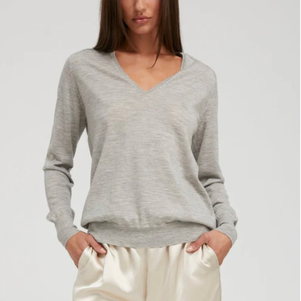 SPRWMN | Oxford Cashmere V-Neck Sweater